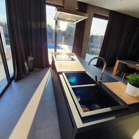Villa Lesandric Dalmatia *