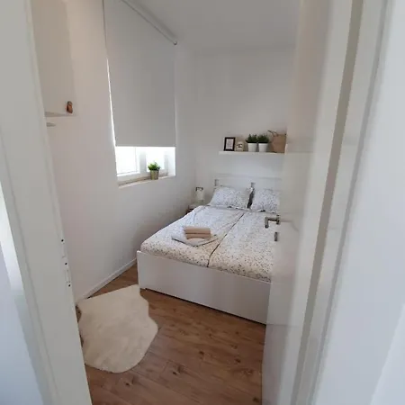 Lesandric Dalmatia Villa